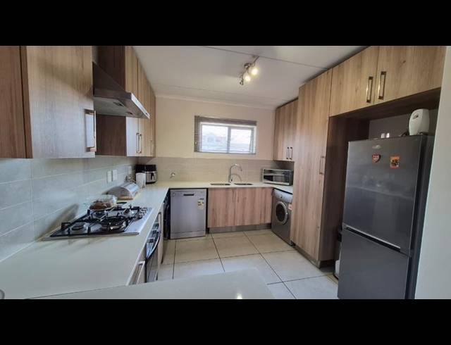 2 BEDROOM APARTMENT FOR SALE IN HEREFORD ESTATE